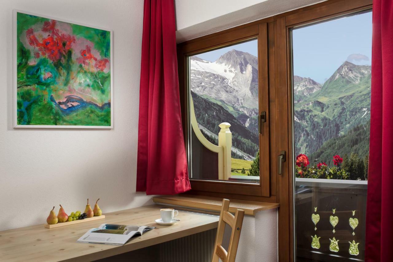 Hotel Hoehlenstein Tux Esterno foto